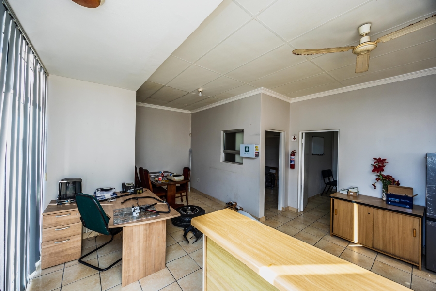 Commercial Property for Sale in Greenfields Eastern Cape